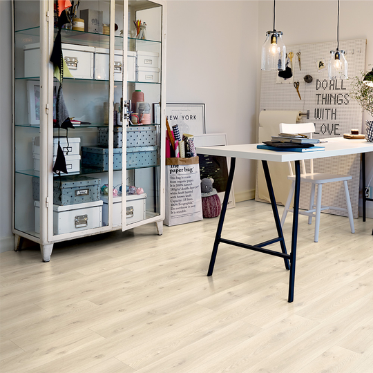 Vinylgolv Pergo Classic Plank Modern Grey Oak 1-Stav